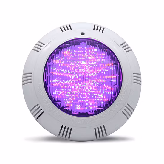 LED en las luces subacuáticas de la piscina de tierra